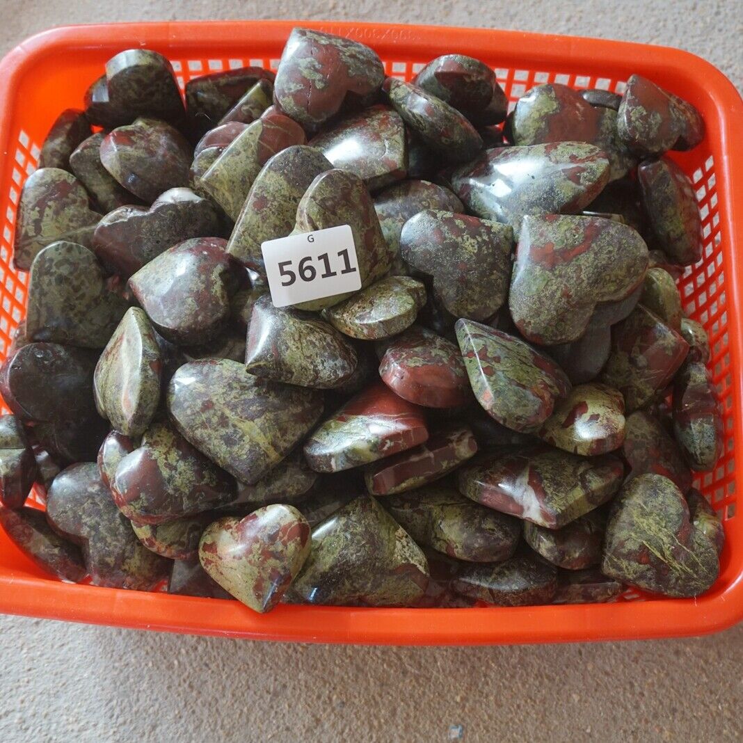 2KG 4.4LB 16Pcs Natural Dragon Blood Gem Stone Jasper Crystal Heart Palm Healing