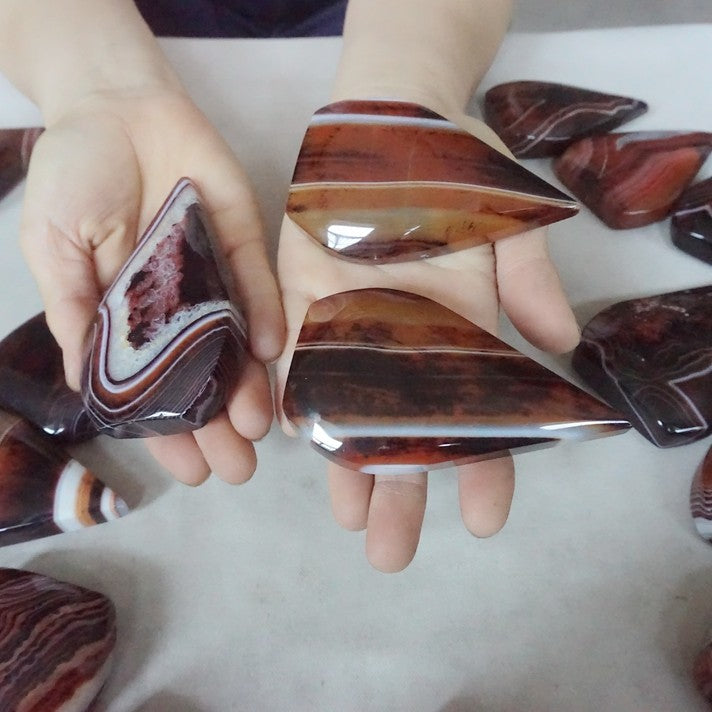 20Pcs 6.6LB Natural Banded Carnelian Agate Crystal Flame Point Carved Healing
