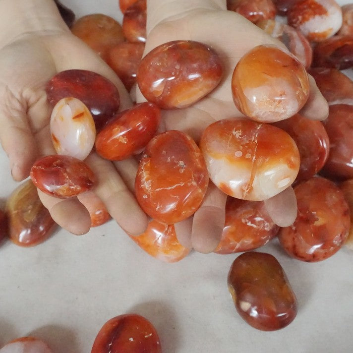 5KG 11LB 70Pcs Natural Red Carnelian Agate Crystal Palm Stone Polished Healing