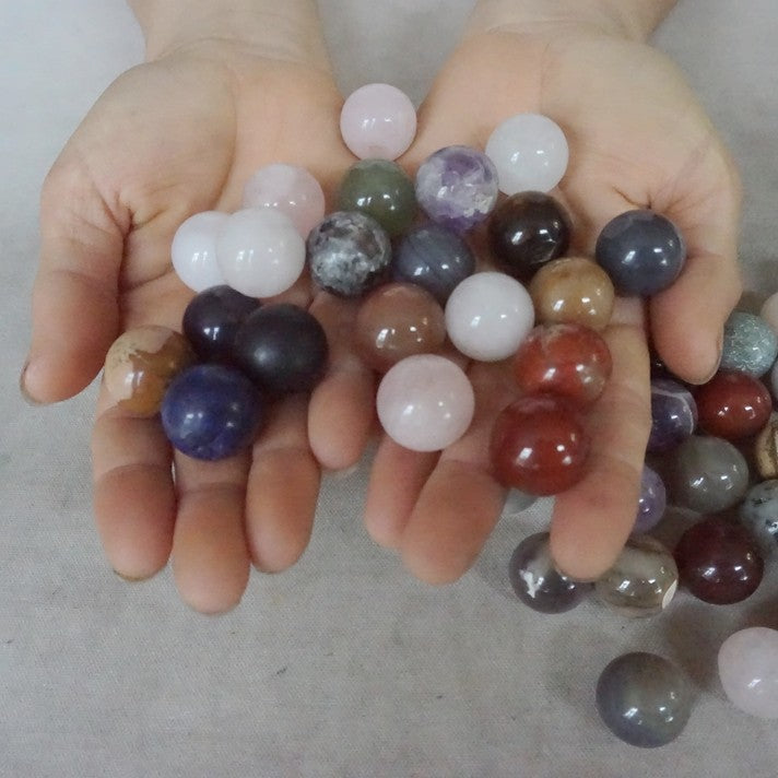 440Pcs 5KG 11LB Natural Quartz Crystal Jasper Sphere Ball Diverse Stone Healing 20mm