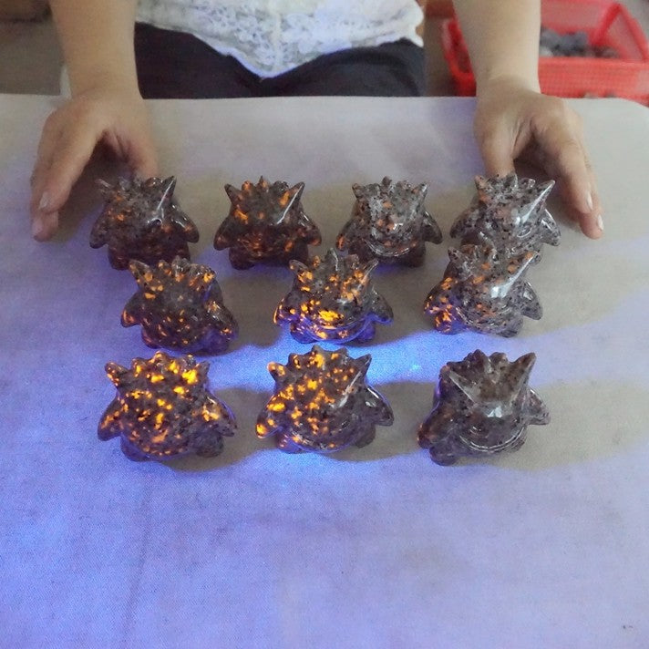 20Pcs 3.4kg 7.4LB Yooperlite Fire Stone Crystal Gengar Flashing Flame Under Ultraviolet Wholesales Lot