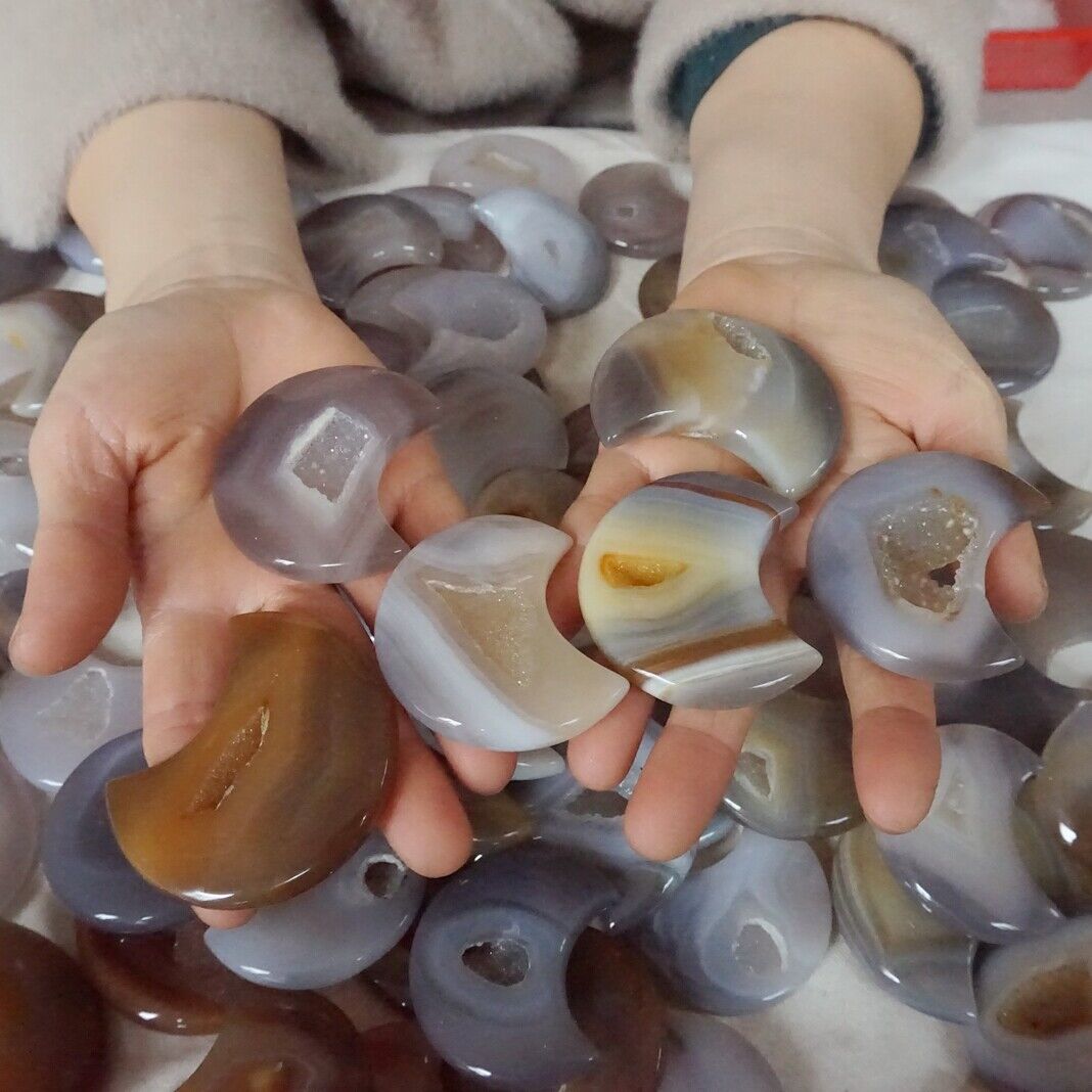 2KG 4.4LB 44Pcs Natural Agate Carnelian Quartz Crystal Geode Moon Carving Healing