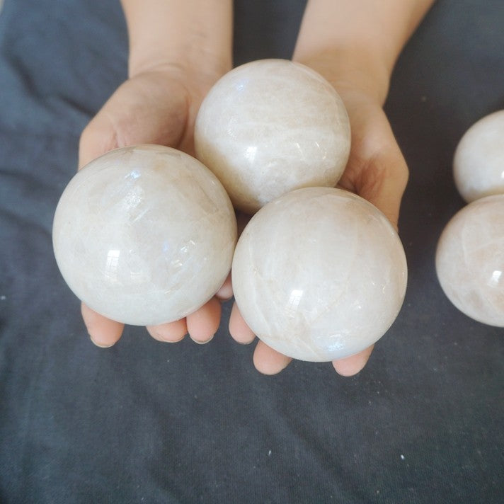5KG 11LB 15Pcs Natural Blue Rainbow Moonstone Belomorite Crystal Sphere Ball Healing