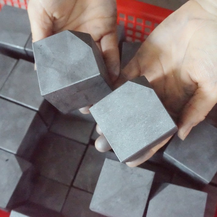 10Pcs 4.5LB Natural Shungite Protect Radiation Crystal Square Heptahedron Healing 5cm