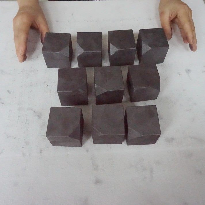 10Pcs 4.5LB Natural Shungite Protect Radiation Crystal Square Heptahedron Healing 5cm