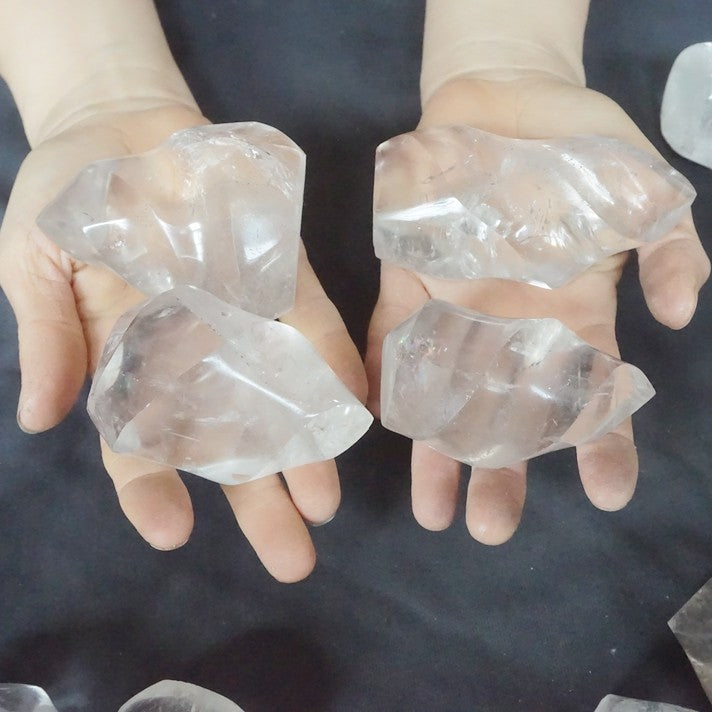 5KG 11LB 25Pcs Natural Clear White Quartz Crystal Flame Point Carved Polished Healing