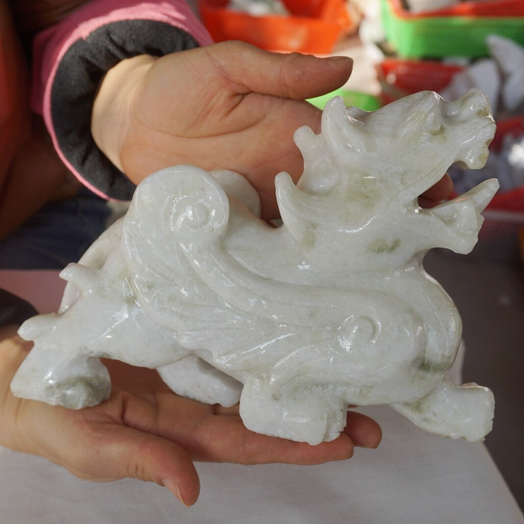 4LB 7" Natural Serpentine Jade Xiuyu Crystal Brave Troops Dragon Divine Beast Piqiu