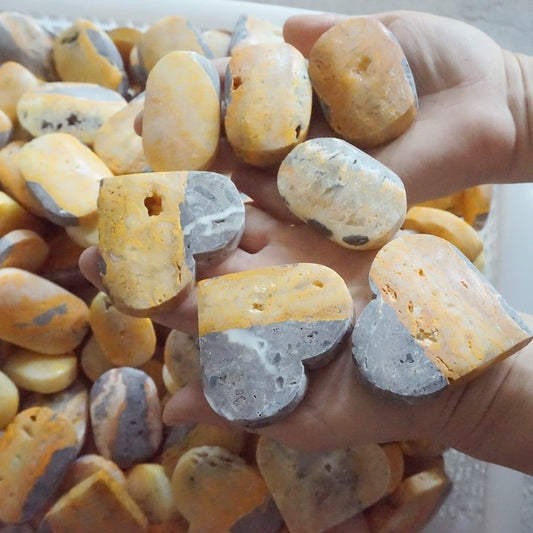 Natural Bumble Bee Jasper Heart Palm Stone Healing Quartz Crystal, mixed size specimens handheld close-up shot