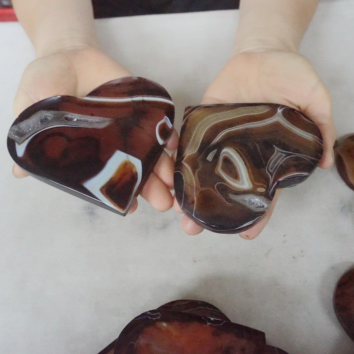 2KG 4.4LB 10Pcs Natural Banded Carnelian Agate Crystal Geode Heart Carved Healing