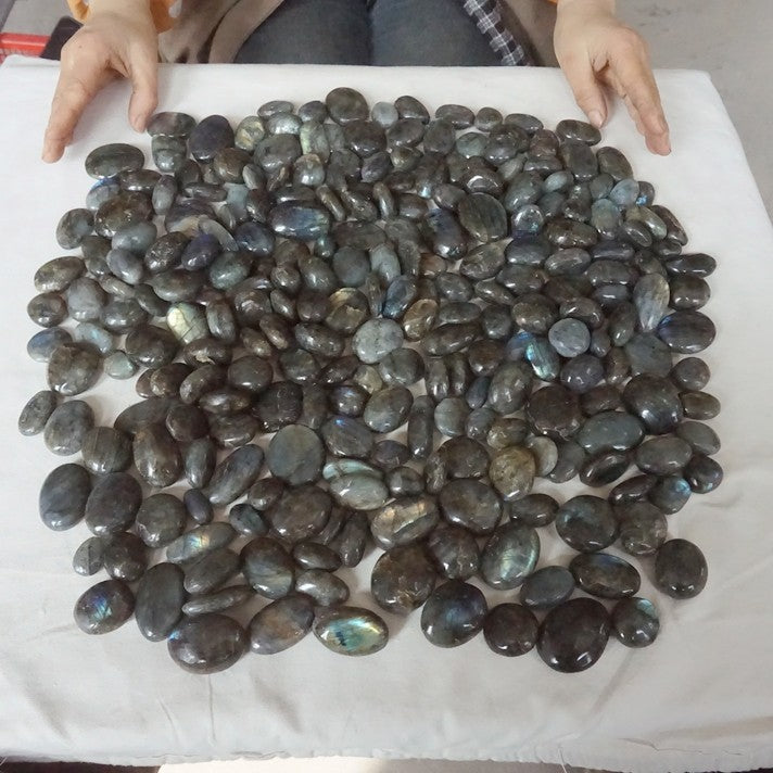 5Kg 11LB 250Pcs Natural Rainbow Labradorite Quartz Crystal Palm Tumbled Healing