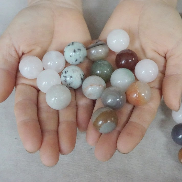 440Pcs 5KG 11LB Natural Quartz Crystal Jasper Sphere Ball Diverse Stone Healing 20mm
