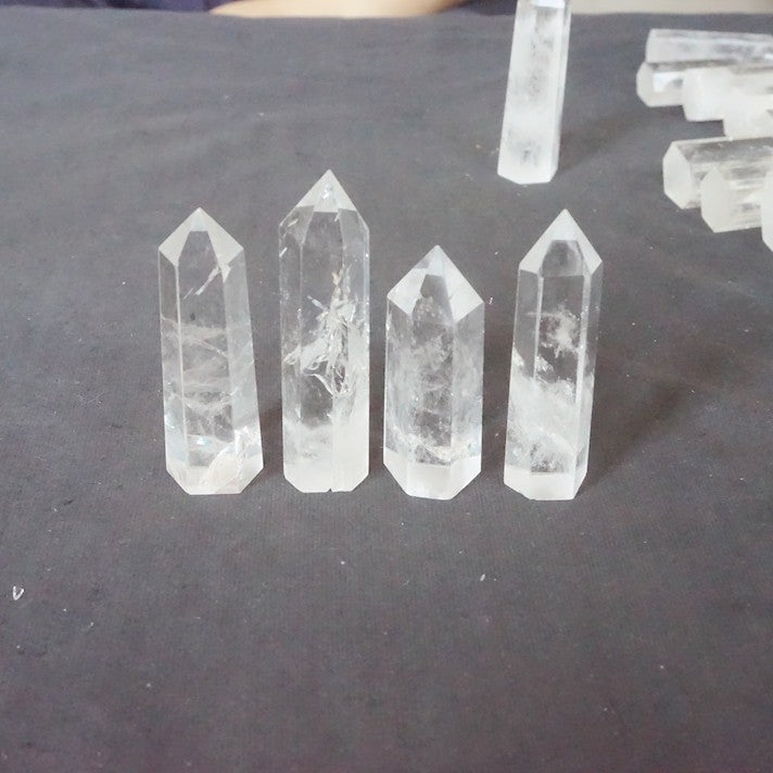 50Pcs 2kg 4.4LB Natural Clear White Quartz Crystal Point Tower Polished Healing Wholesales