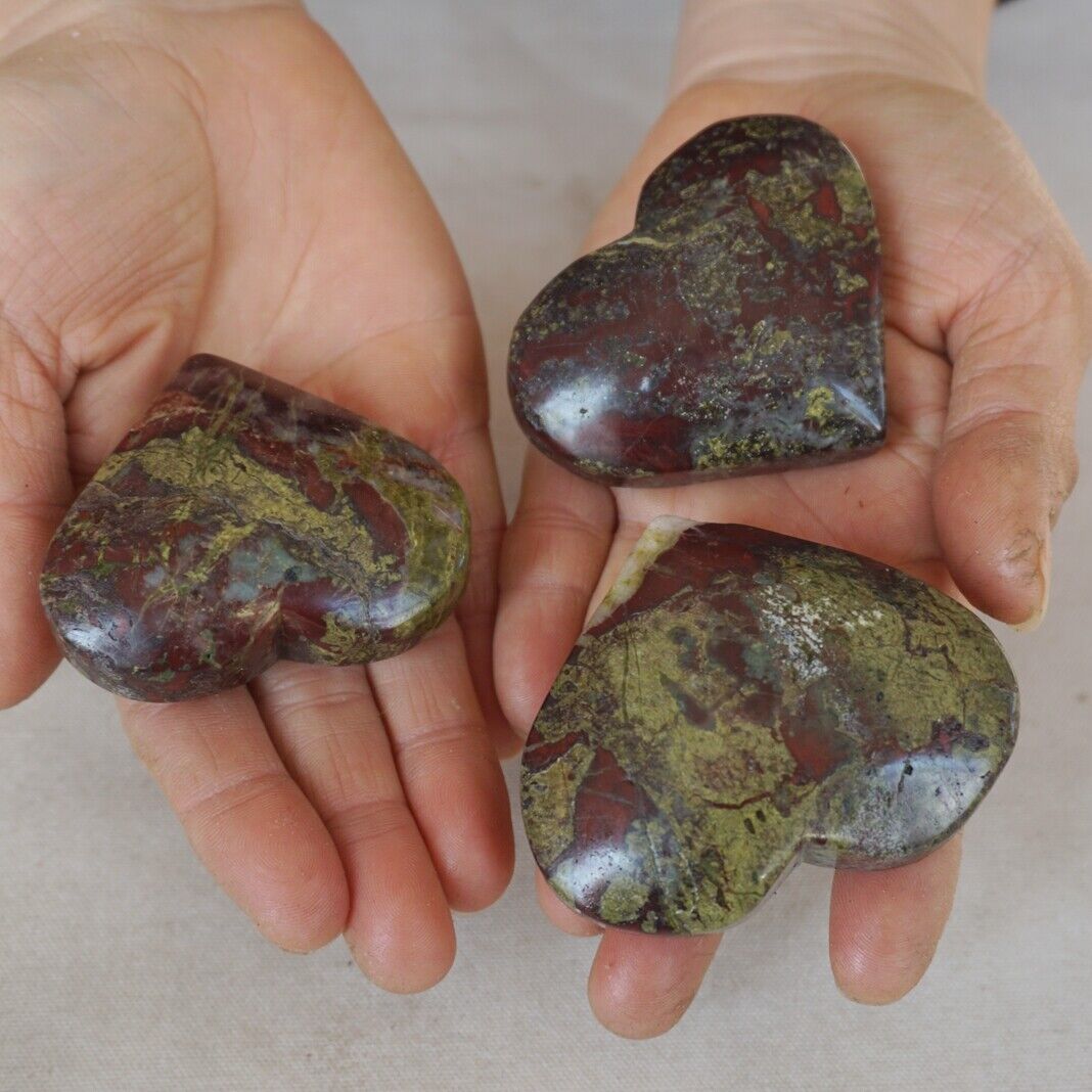 2KG 4.4LB 16Pcs Natural Dragon Blood Gem Stone Jasper Crystal Heart Palm Healing