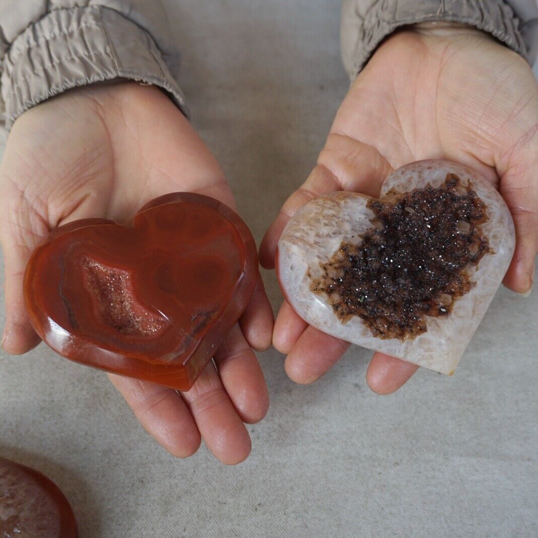 10Pcs 1.4KG 3.0LB Natural Red Carnelian Agate Quartz Crystal Geode Heart Carving Healing