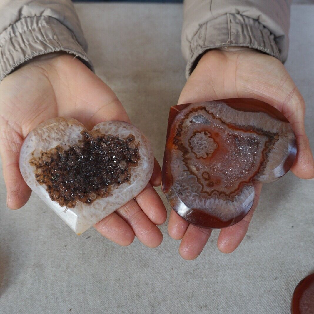 10Pcs 1.4KG 3.0LB Natural Red Carnelian Agate Quartz Crystal Geode Heart Carving Healing