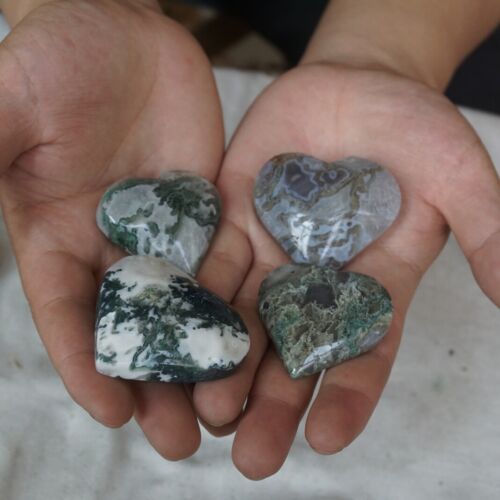 1kg 2.2LB 15Pcs Natural Moss Agate Carnelian Quartz Crystal Heart Palm Stone Healing