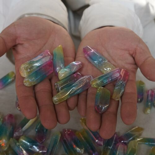 2KG 4.4LB 120Pcs Rainbow Aqua Aura Quartz Crystal Points Bulk Titanium Coating