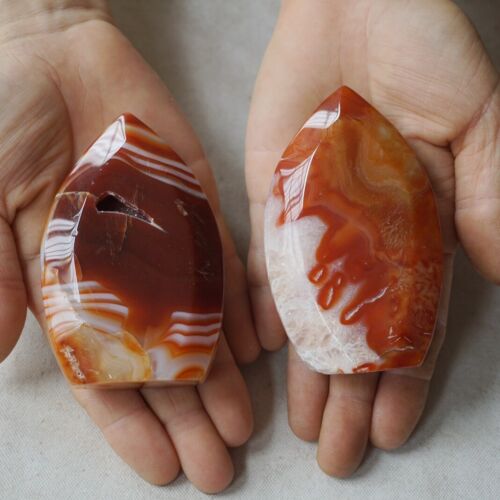 1.8KG 3.8LB 10Pcs Natural Red Carnelian Agate Crystal Point Flame Palm Stone Healing