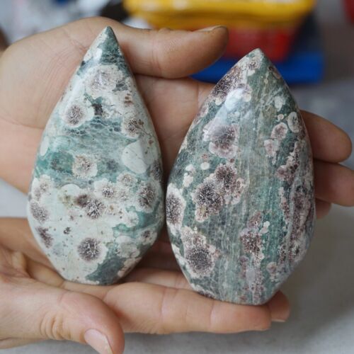 2.4KG 5.2LB 10Pcs Natural Green Sakura Jasper Crystal Point Flame Palm Stone Healing