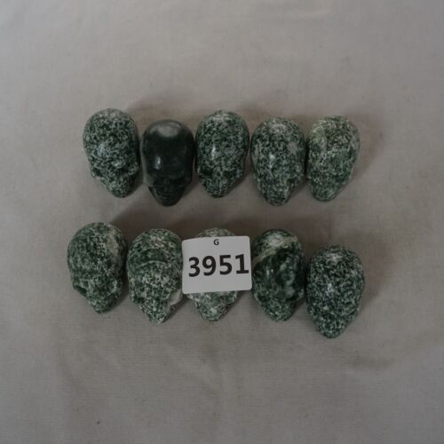 20Pcs 2.1kg 4.6LB Natural Green Snowflake Jasper Crystal Skull Head Sculpture Healing