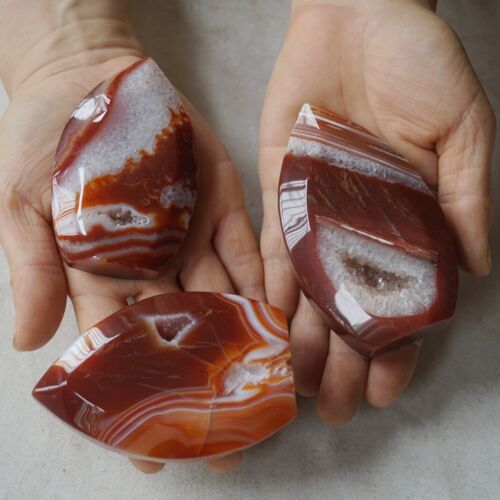 1.8KG 3.8LB 10Pcs Natural Red Carnelian Agate Crystal Point Flame Palm Stone Healing