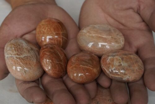 2kg  4.4LB 20Pcs Natural Orange Moonstone Crystal Palm Stones Healing Madagascar Bulk