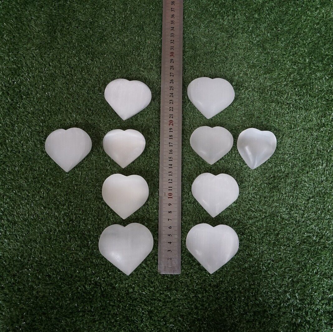 2kg 18 Pieces Pieces Natural Selenite Crystal Psychic Powerful Energy Heart Palm Stones