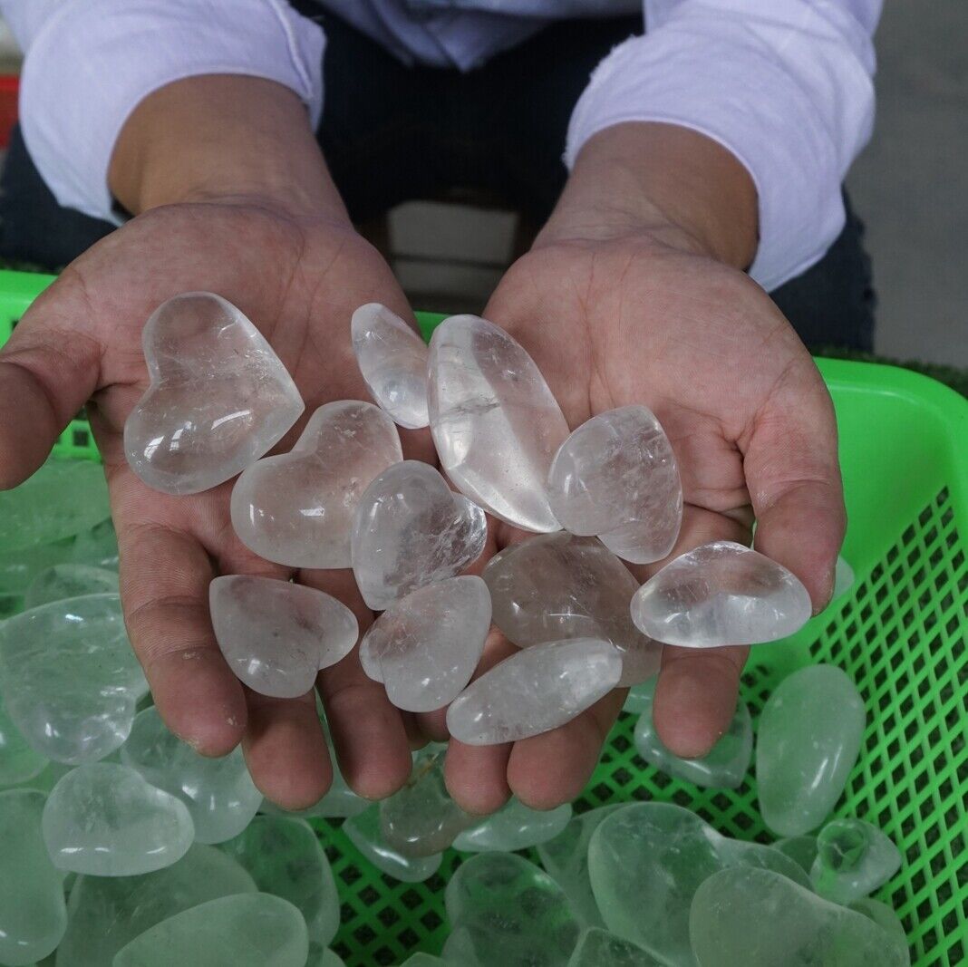 2KG 30Pcs 4.4LB Natural White Clear Quartz Crystal Heart Carved Palm Stone Healing