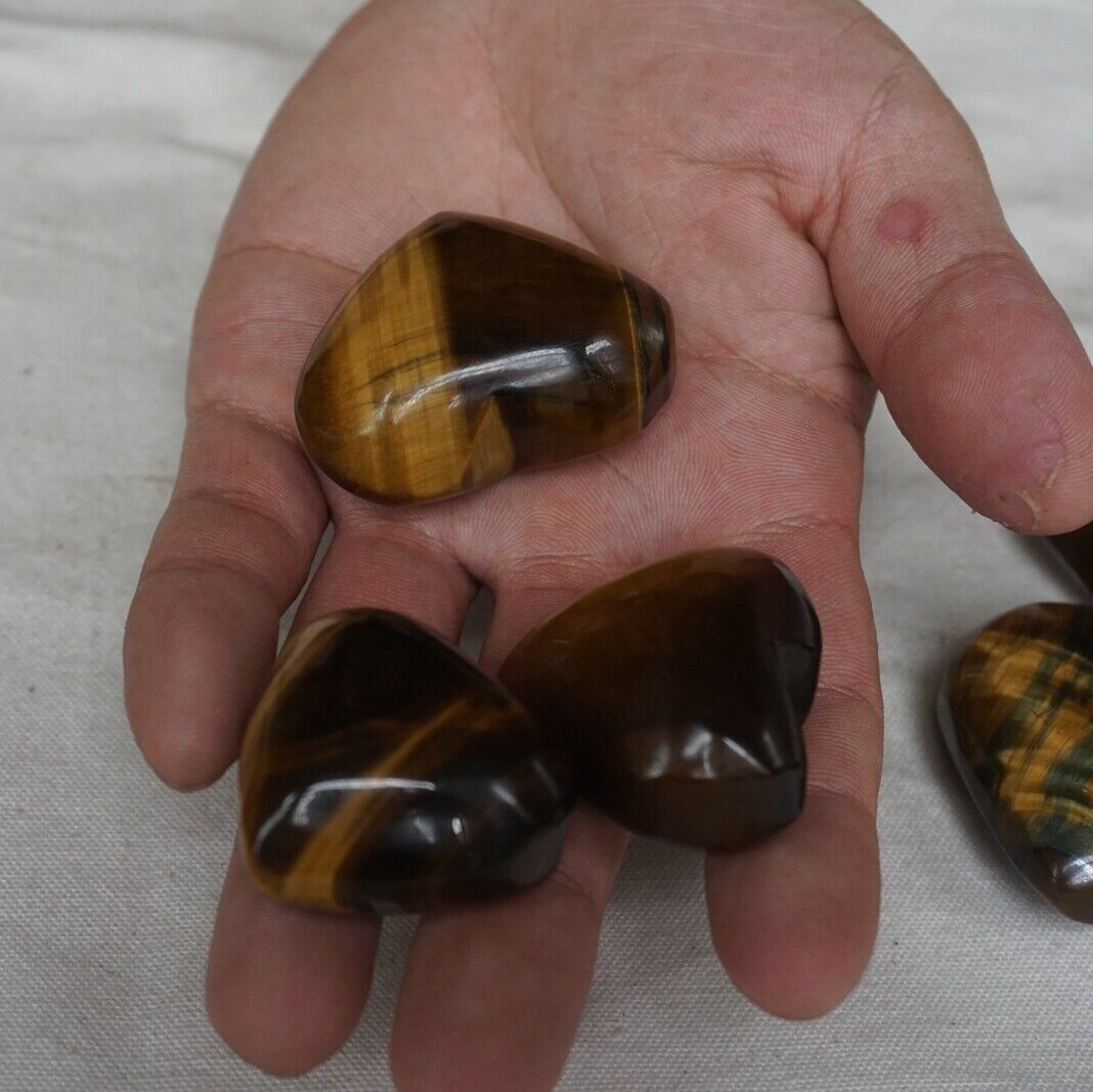 50Pcs 3.6KG Natural Tiger Eye Quartz Crystal Heart Carved Palm Stone Healing