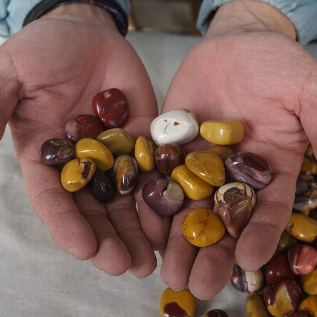 2.2LB 1KG Natural Mookaite Jasper Crystal Palm Mookite Bumblebee Stone Healing