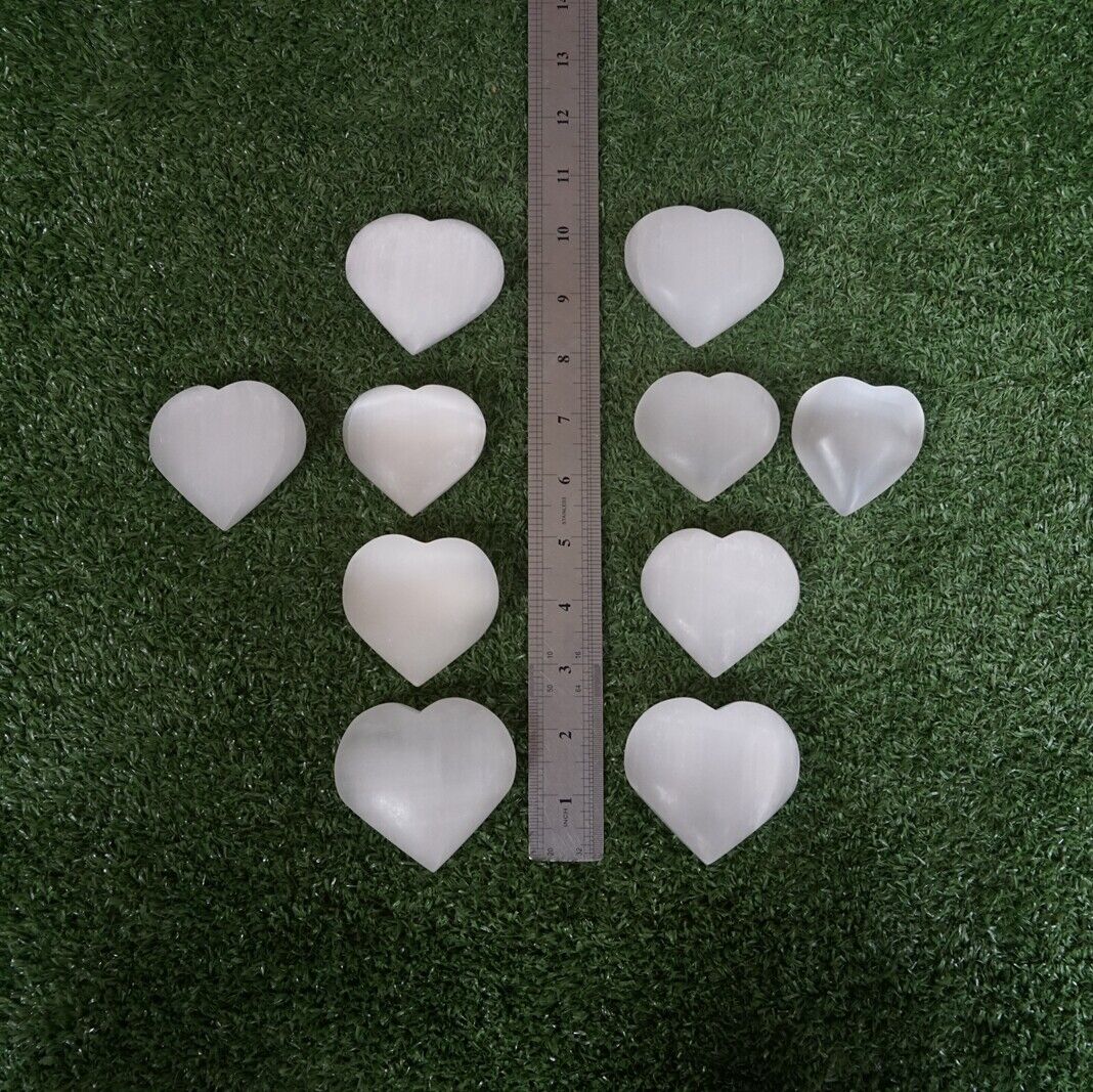 2kg 18 Pieces Pieces Natural Selenite Crystal Psychic Powerful Energy Heart Palm Stones